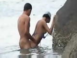 Amateur Couple Gets Caught Fucking On The Beach