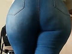 Gf huge donk tight jeans edition. HD | xvideosearch.com