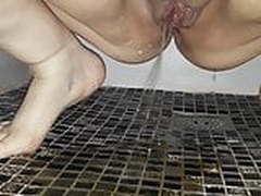 Pee passing uro Hot Clip | xvideosearch.com