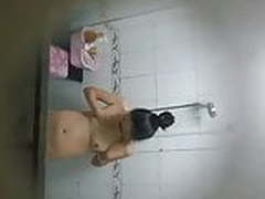 spectacles roommate shower spy HD | xvideosearch.com