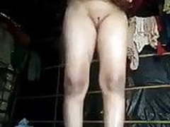 Desi sexy village bhabi shwo her hot pussy Online | xvideosearch.com