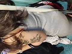 Hot ass girl rubbing in the pole candid Free XXX | xvideosearch.com