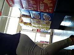 Big booty Latina showing vpls in tight blue jeans HD | xvideosearch.com