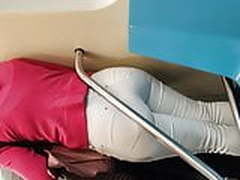 Big ass twerking on the pole HD | xvideosearch.com