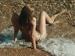 Zahia Dehar Easy Women french mainstream movie Online | xvideosearch.com