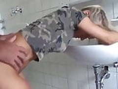 Sexy Amateur Blondine Online | xvideosearch.com