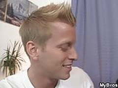 Foxy brothers girlfriend spreads legs for him Full Video | xvideosearch.com