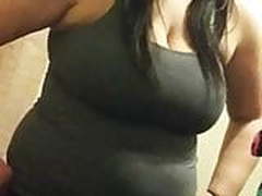 House guests 4: What do you like about Brittany? HD | xvideosearch.com