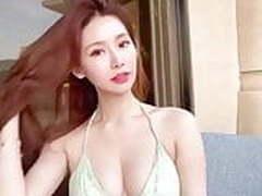 Selfie Full Video | xvideosearch.com