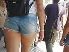 loirinha rabuda mostrando a polpa com um minishortinho Free XXX | xvideosearch.com