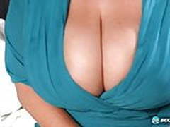 Huge tits pornstar Paige Turner fucks Hot Clip | xvideosearch.com