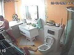 shaves and caresses his wifes pussy HD | xvideosearch.com