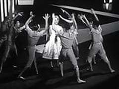 Sabah Singer & Samyia Hot Clip | xvideosearch.com