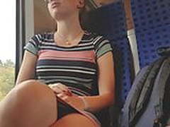 TEEN SITTING UPS Hot Clip | xvideosearch.com