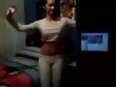 TAMARA GITANA DE 15 CULONA BAILA CALIENTE GITANE GIPSY Full Video | xvideosearch.com