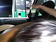 Safada no posto HD | xvideosearch.com