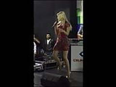 Aleyna Tilki Sexy Legs and Feets in Live Concerts Hot Clip | xvideosearch.com