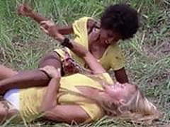 Pam Grier, Margaret Markov, Alona Alegre - Black M, Whte M Online | xvideosearch.com