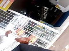 coroa falando no celular Free XXX | xvideosearch.com