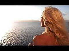 Mia Julia - To love - Official Music Video Free XXX | xvideosearch.com