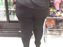 Black BBW Round Phatty in tights 6 HD | xvideosearch.com