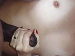 PUNHETA NO NEGAO COM AS DUAS MAOS HD | xvideosearch.com