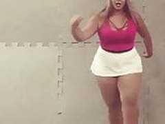 Curvy Ass Dancer Online | xvideosearch.com