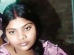 Hot Aunty Big boobs show Free XXX | xvideosearch.com