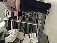 Wide booty gilf in blue Jeans. Hot Clip | xvideosearch.com