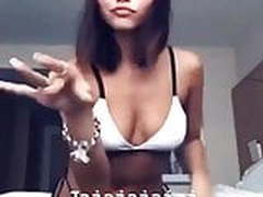 Emi Mernes dancing beautiful HD | xvideosearch.com