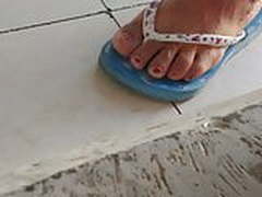 Mature feet Hot Clip | xvideosearch.com