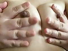 Massaging the wife from behind Online | xvideosearch.com