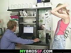 Cheating girlfriend spreads legs and caught fucking Free XXX | xvideosearch.com