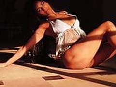 Bollywood Model Nude Stripping Poonam Pandey HD | xvideosearch.com