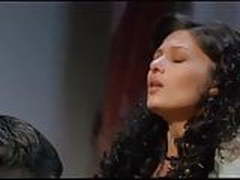 Nurgul Yesilcay HD | xvideosearch.com