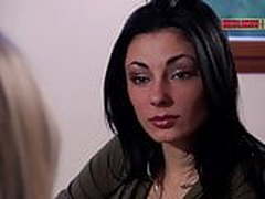 Velvet Online | xvideosearch.com