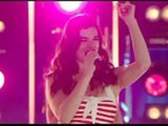 Hailee Steinfeld - Pitch Perfect 3 compilation Online | xvideosearch.com