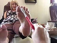 Wide mature feet Full Video | xvideosearch.com