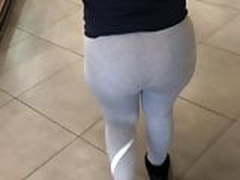 Thick ass teen in gray leggings Full Video | xvideosearch.com
