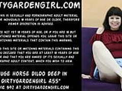 Huge horse dildo deep in Dirtygardengirl ass HD | xvideosearch.com
