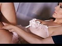 Aunt losing control while you touch her watching TV Free XXX | xvideosearch.com