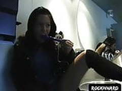 Kream squirts in public restroom Online | xvideosearch.com