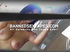 Isla Fisher lingerie and erotic movie scenes Online | xvideosearch.com