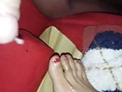 Huge cum on feet Online | xvideosearch.com