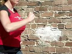 Kari Byron running in slow motion HD | xvideosearch.com