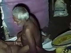 Rekha, hari Online | xvideosearch.com