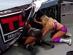 Becky Lynch, Charlotte Flair - WWE TLC 2019 HD | xvideosearch.com