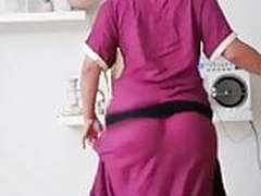 Arab milf shaking har fat ass, want a cum shower Online | xvideosearch.com