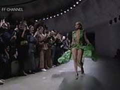 JLo Gorgeous Feet And Legs 09 21 2019 Hot Clip | xvideosearch.com