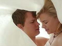 Chloe Grace Moretz - November Criminals (2017) Online | xvideosearch.com